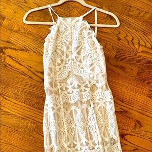 Elegant White Lace Dress